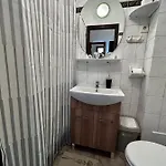 בית הארחה Kis Gellert